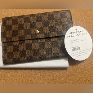 Authentic Vintage Louis Vuitton Damier Ebene Wallet